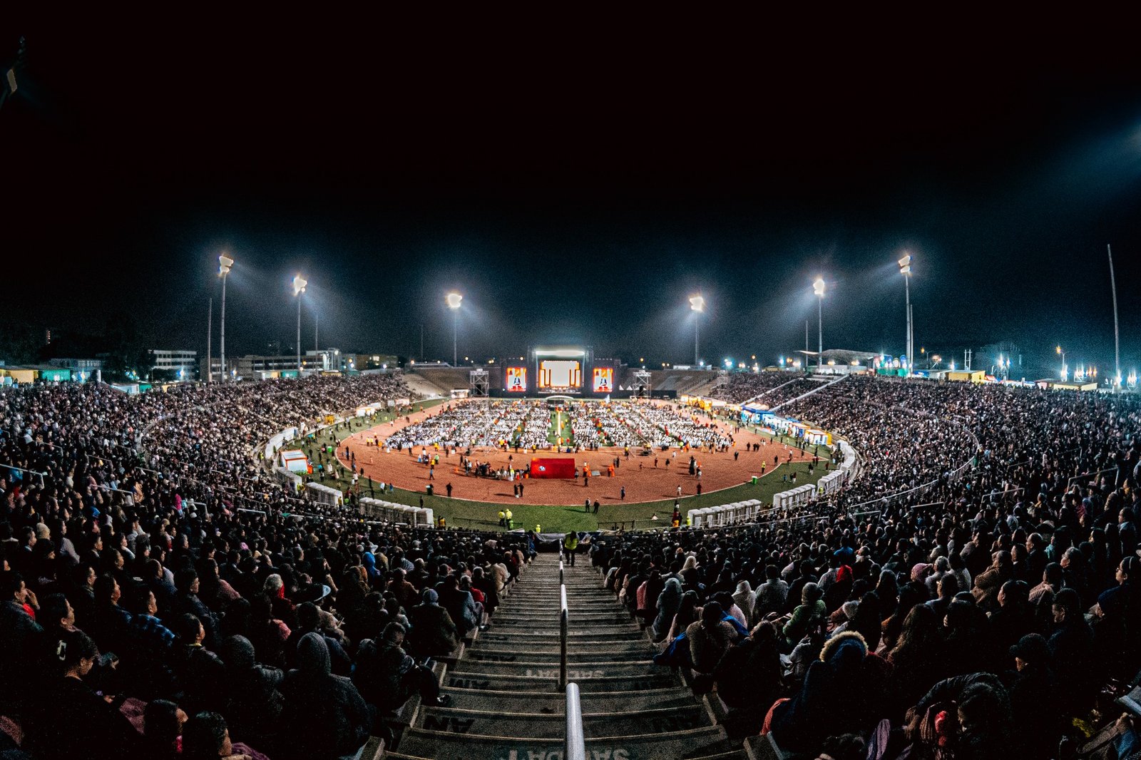 luis_meza_bocanegra_02